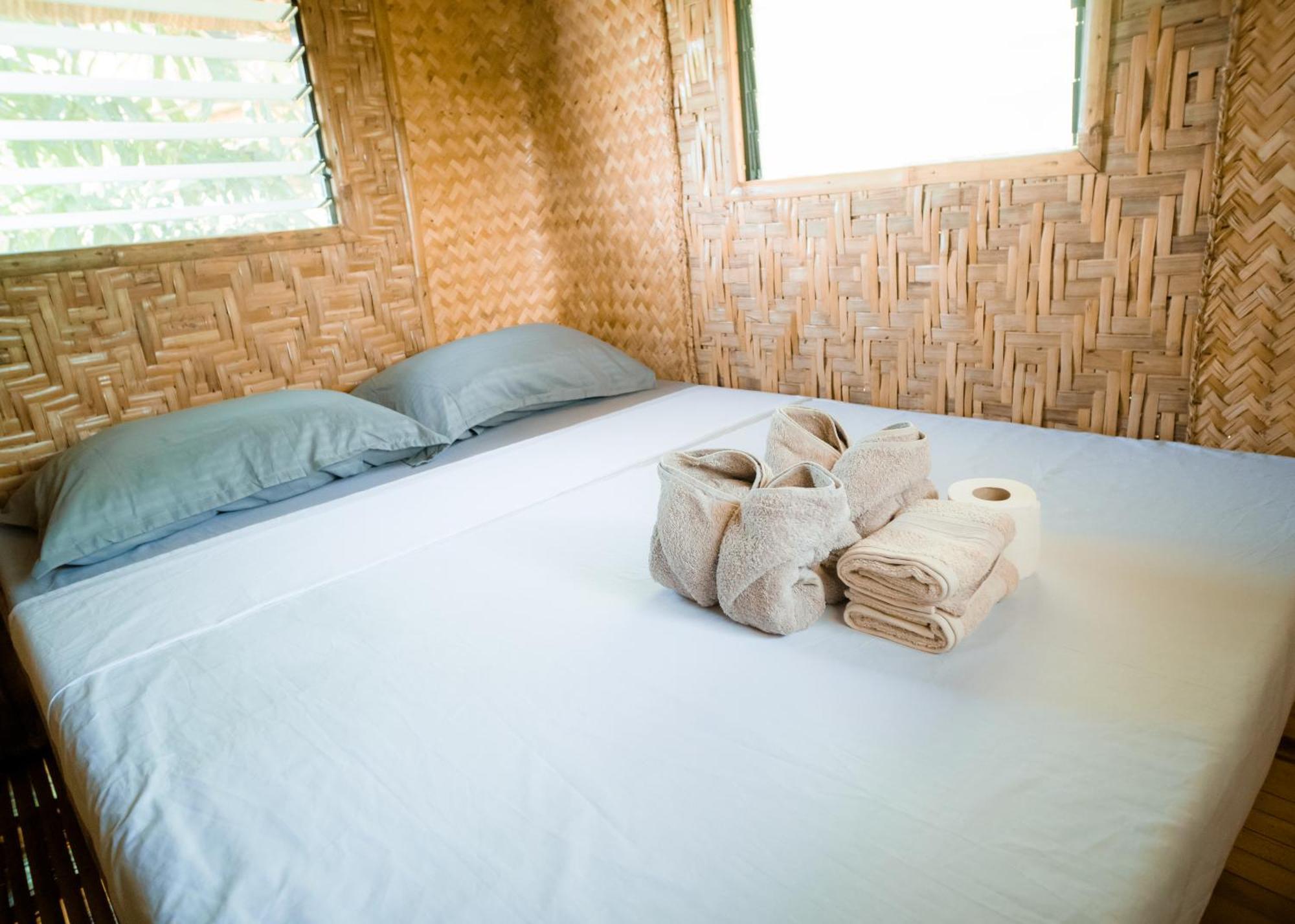 Ocean Green Eco Lodge Puerto Princesa Eksteriør billede