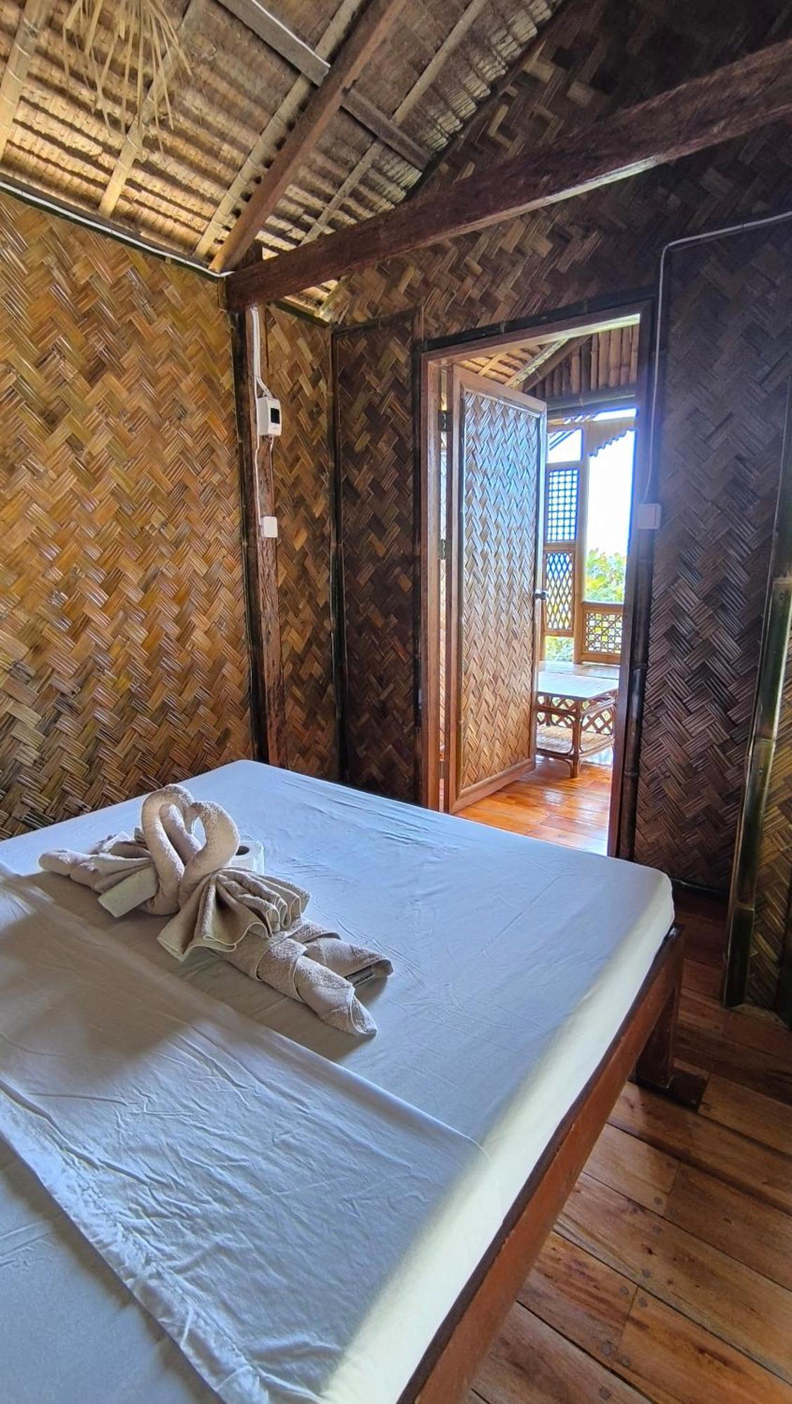 Ocean Green Eco Lodge Puerto Princesa Eksteriør billede